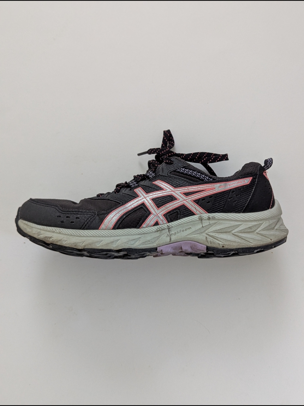 Asics Gel Venture 9 Women's Black Athletic Shoes with Pink Accents